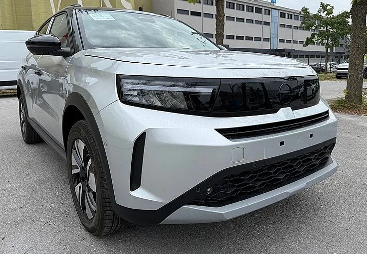 Zunanja slika - Opel Frontera - 1.2 MHEV TURBO 100KW GS - 8 LET JAMSTVA - VELENJE - 2