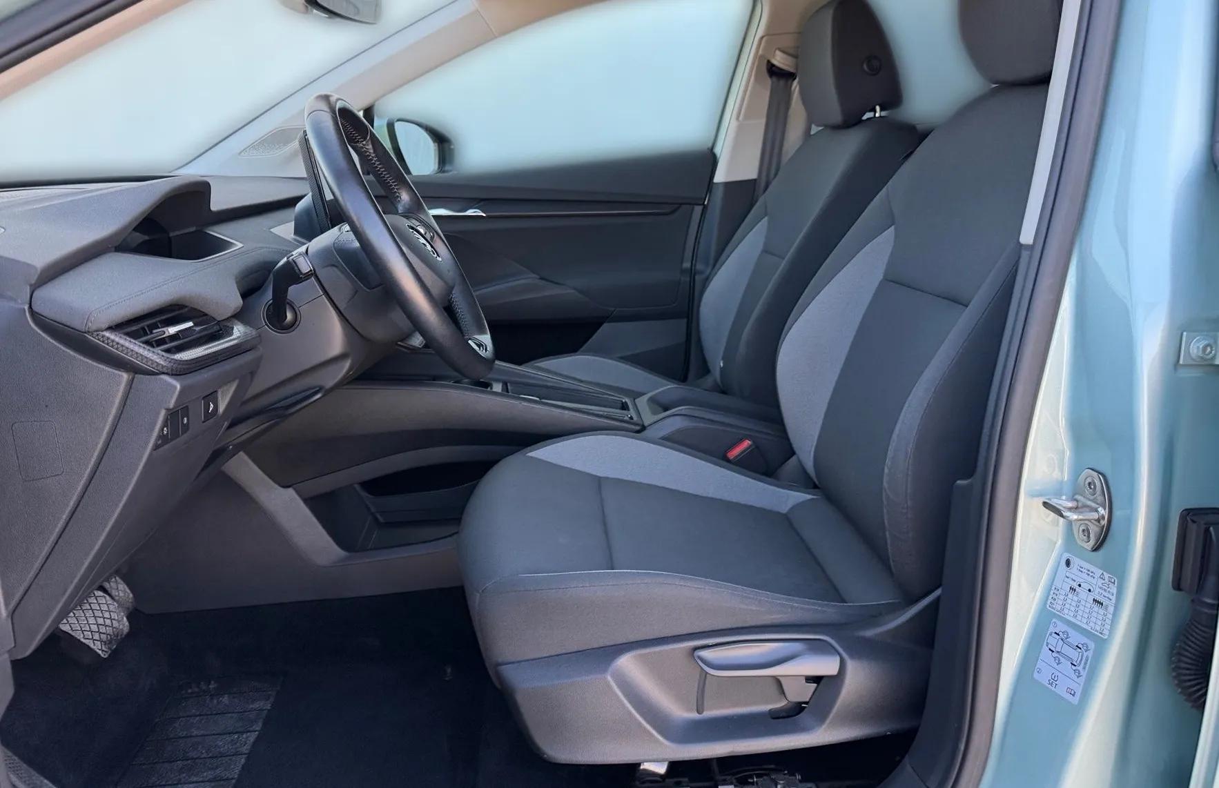 Zunanja slika - Škoda Enyaq - IV 50-Navigacija AppConnect Zatemnjena stekla... - 6