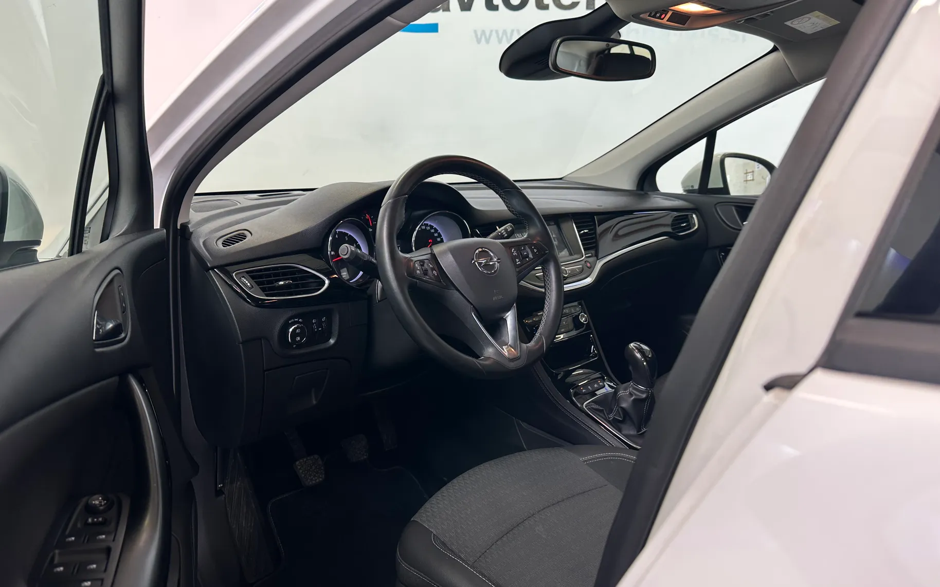 Zunanja slika - Opel Astra - 1.4 DI TURBO INNOVATION + 5 LET JAMSTVA - 6