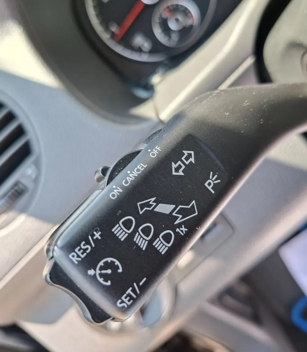 Zunanja slika - VW Caddy - 1.6 TDI Comfortline - 7 Sedežev - 14