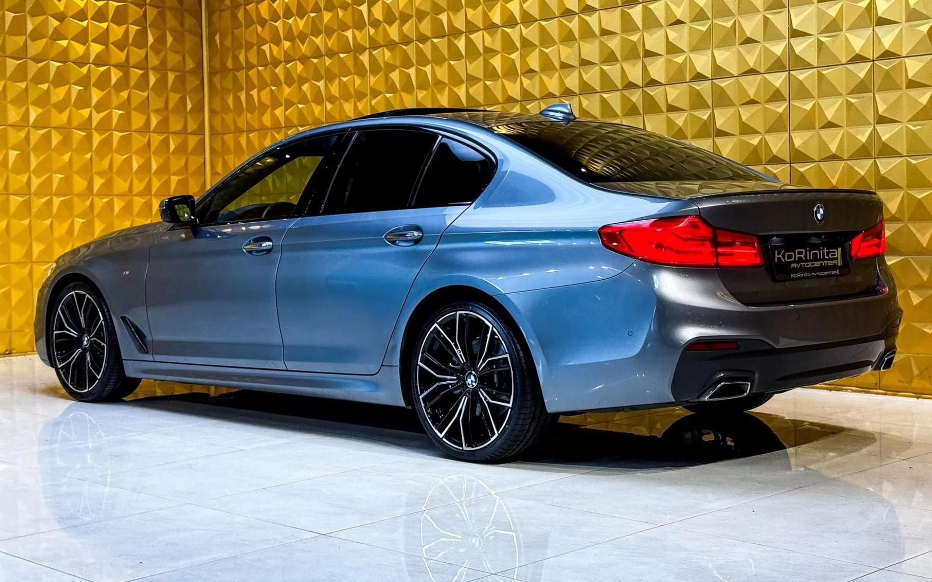 Notranja slika - BMW serija 5: - 520d AUT. M Sport-LED-PANO-VIRTUAL-KAMERA... - 7