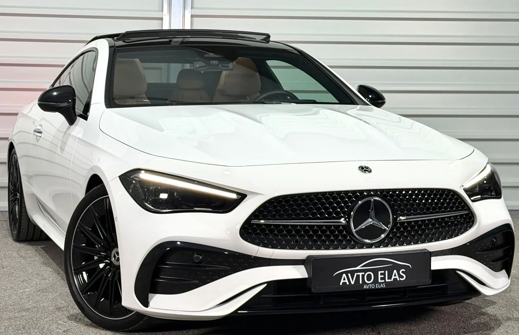 Zunanja slika - Mercedes-Benz CLE - -Razred 220d AMG - PANO- BURM.- AKTIVNI TEMP. - KAMERA... - 3