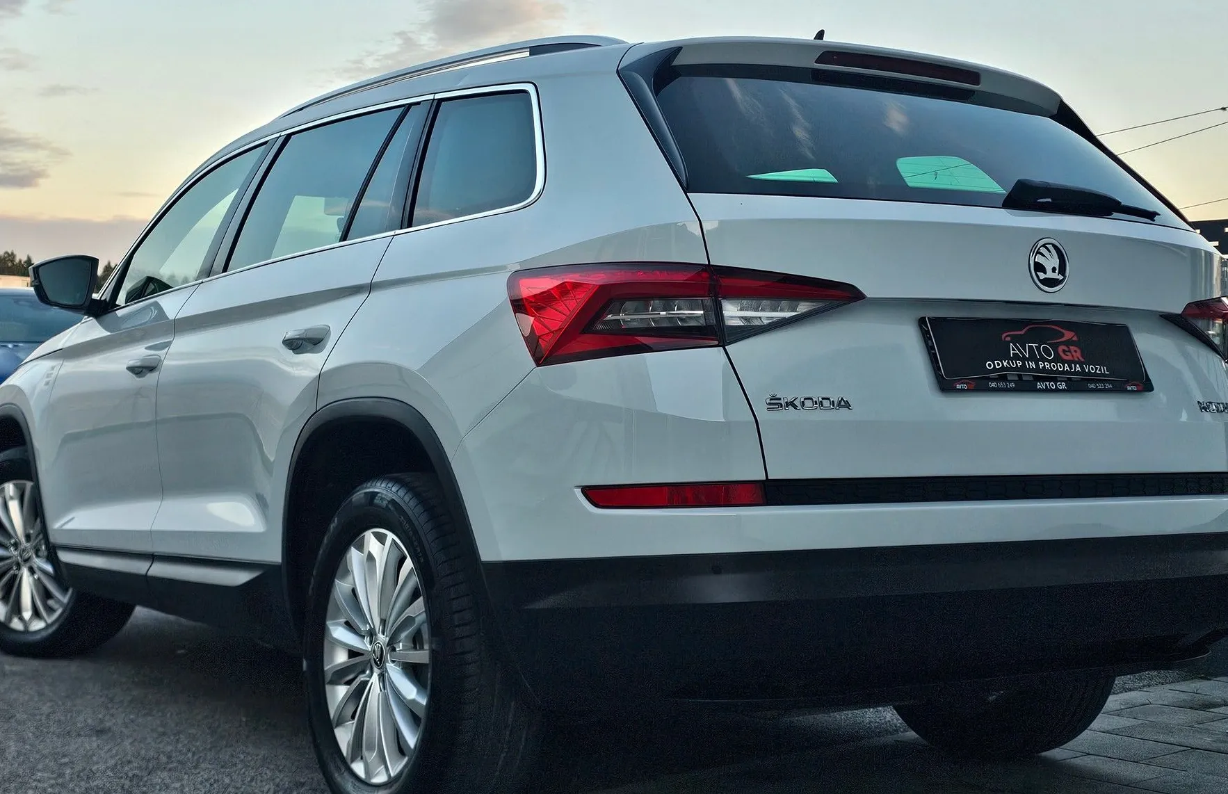 Zunanja slika - Škoda Kodiaq - 2.0 TDI Ambition DSG- NAVI-KAM.-Le 144.000km- ODL - 10