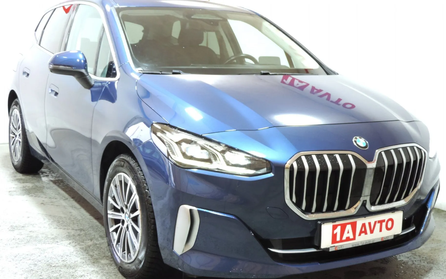 Zunanja slika - BMW Serija 2 - Active Tourer: 220i Active Tourer Luxury Avt. 360 KAMERE - 3