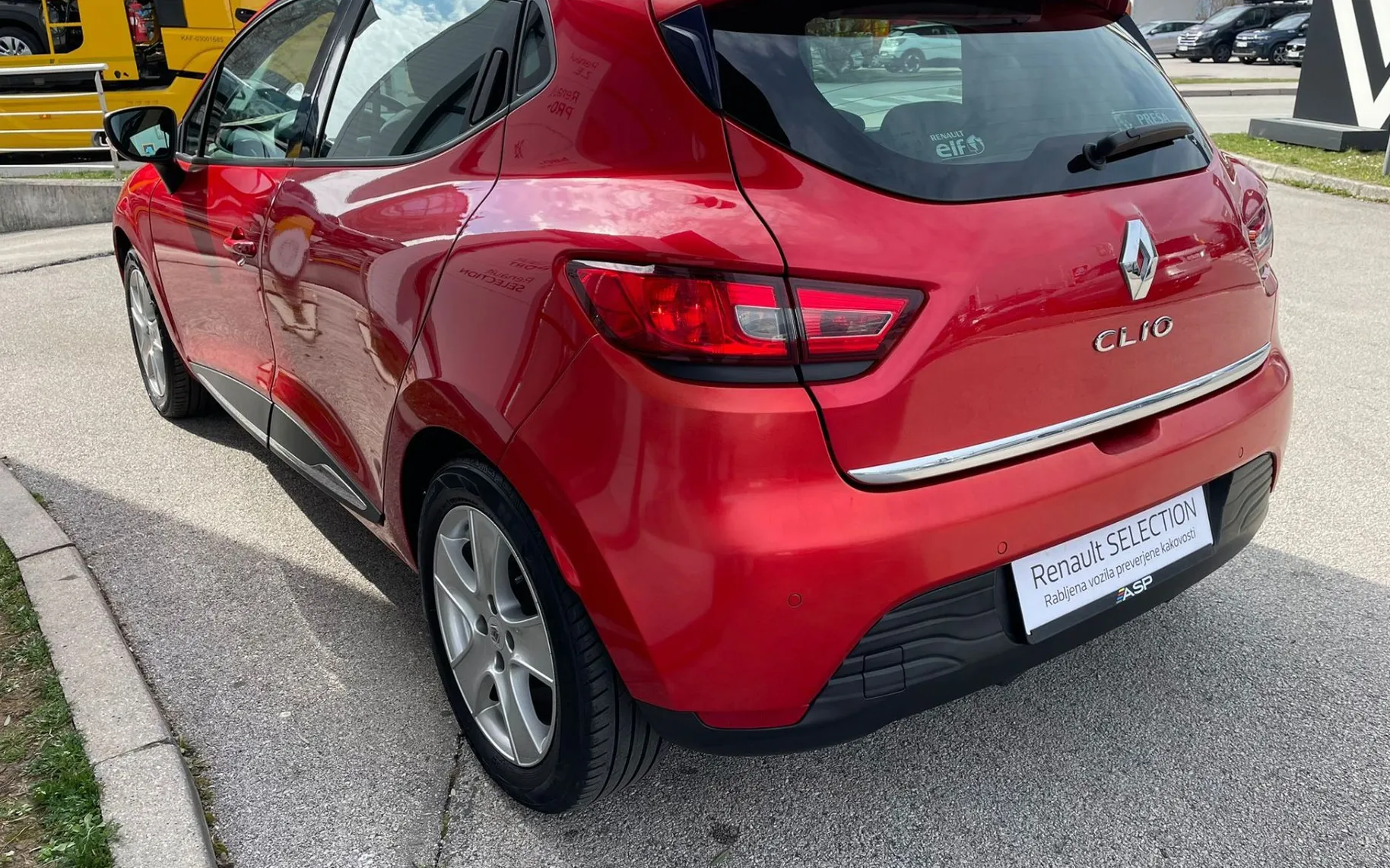 Zunanja slika - Renault Clio - Dynamique 1.2 16v 1.LASTNIK - 7