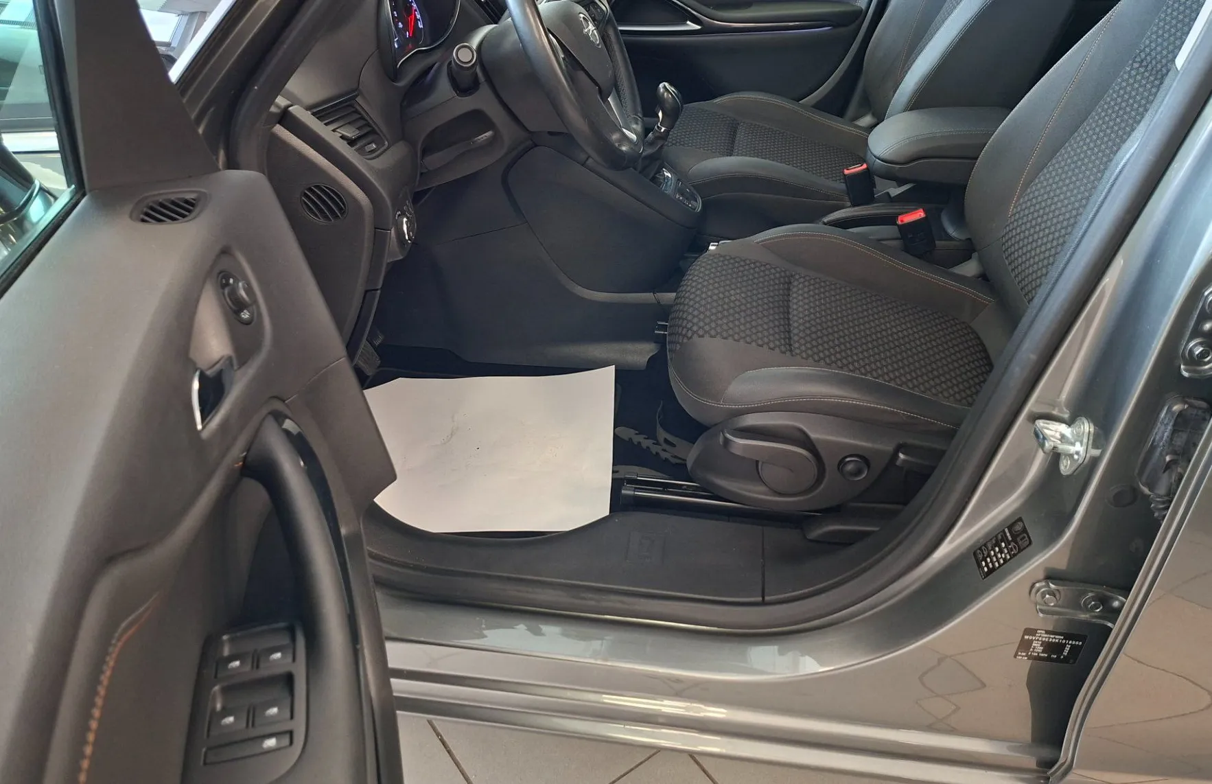 Zunanja slika - Opel Zafira - 1.6 CDTI Edition Start Stop-LED-PDC-KLJUKA-7 SEDEŽ - 12