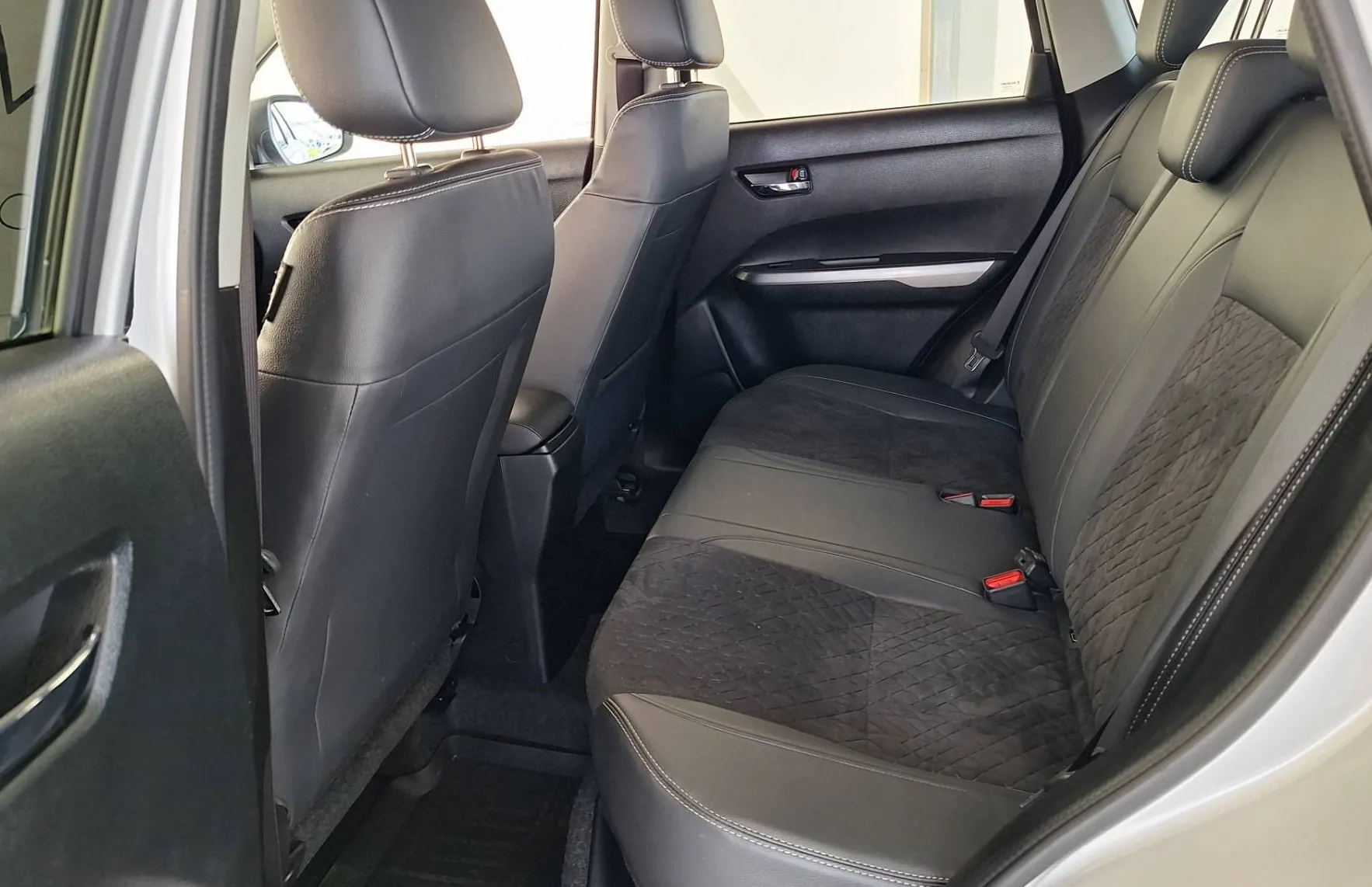 Zunanja slika - Suzuki Vitara - 1.4 Boosterjet AllGrip Hibrid Elegance... - 14