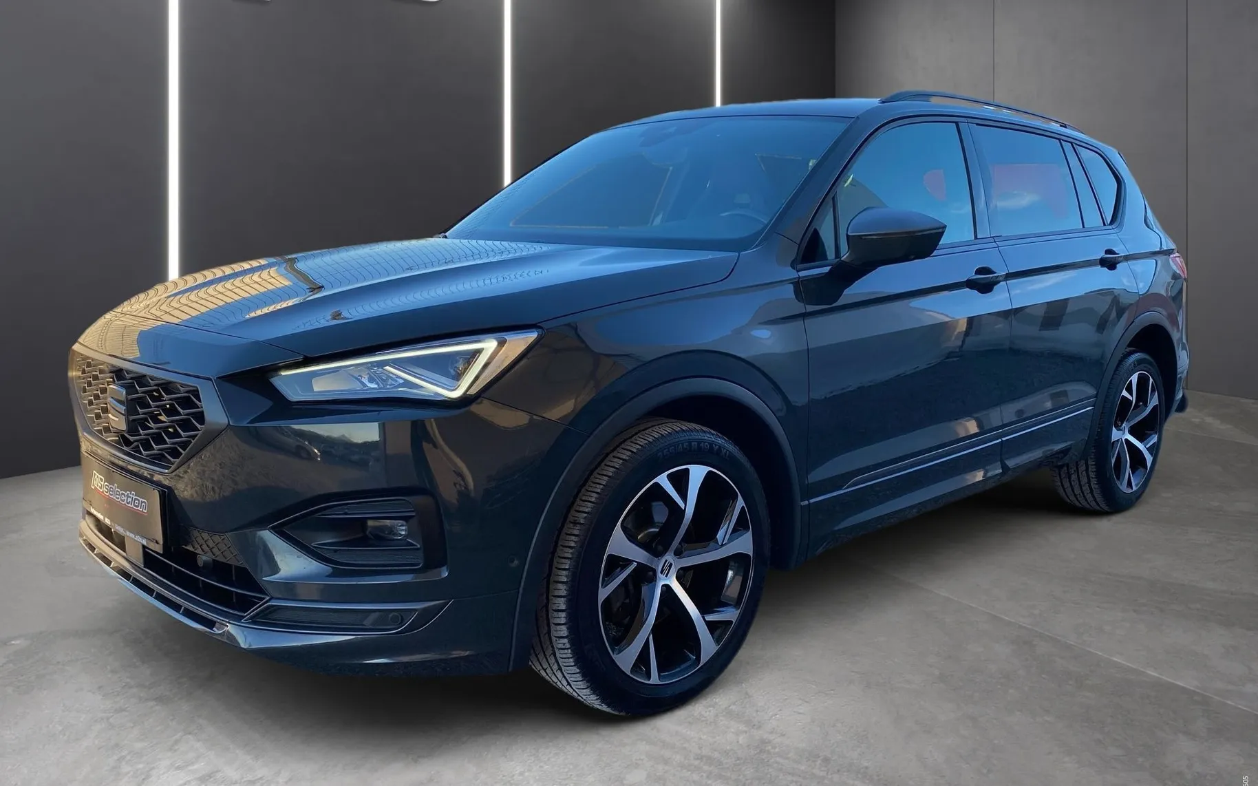 Zunanja slika - Seat Tarraco - 2.0 TDI FR DSG Vlečna kljuka - Kamera ... - 1