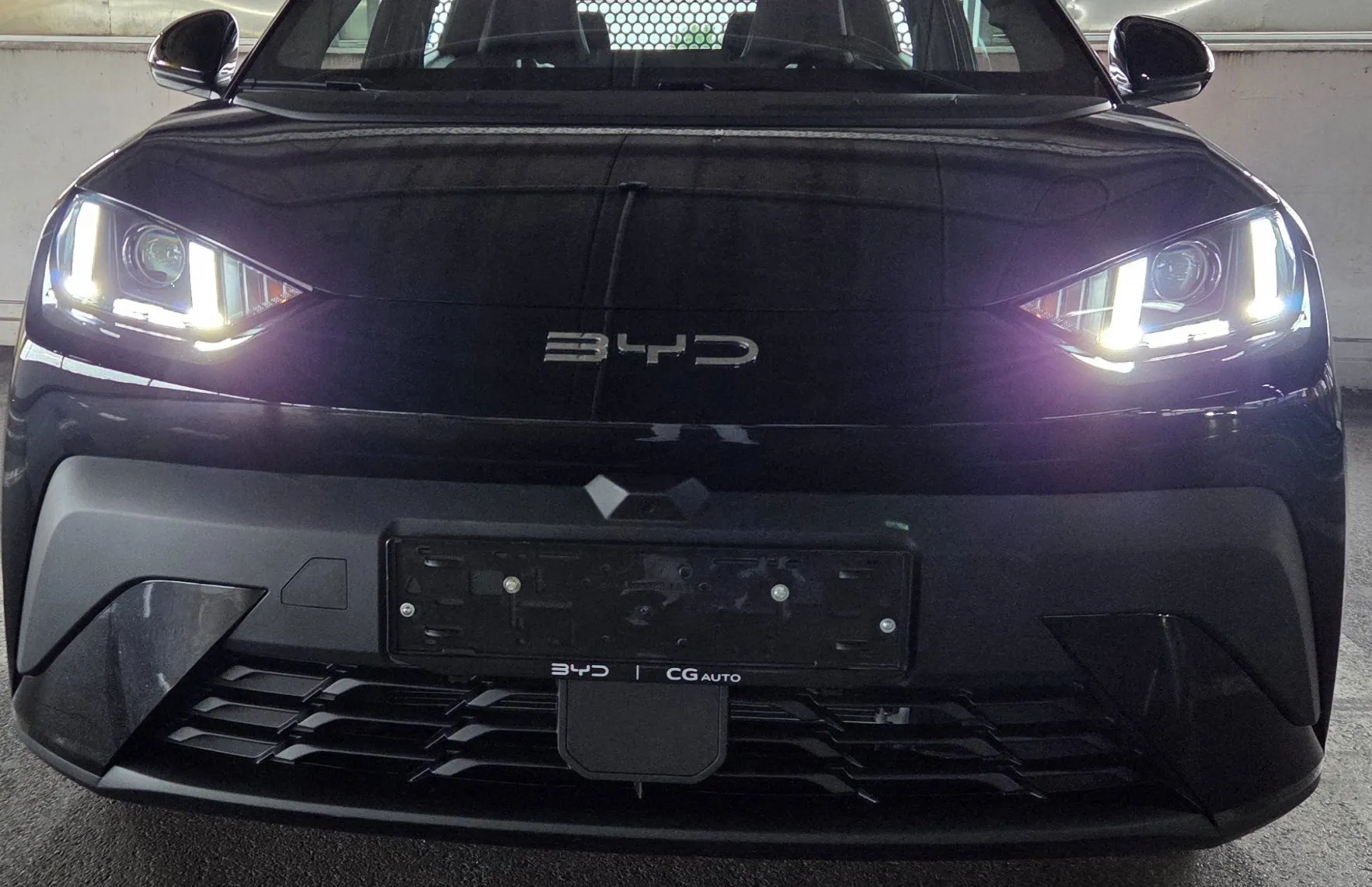Zunanja slika - BYD DOLPHIN SURF - 43.2 kWh Boost NA ZALOGI - 2