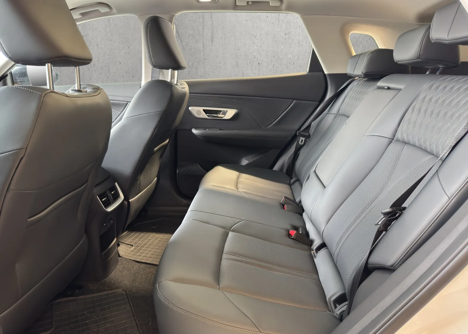 Zunanja slika - Dongfeng Huge - 1.5T EXECUTIVE + 360 + KAMERA + RADAR + BLIS +ADAS - 7