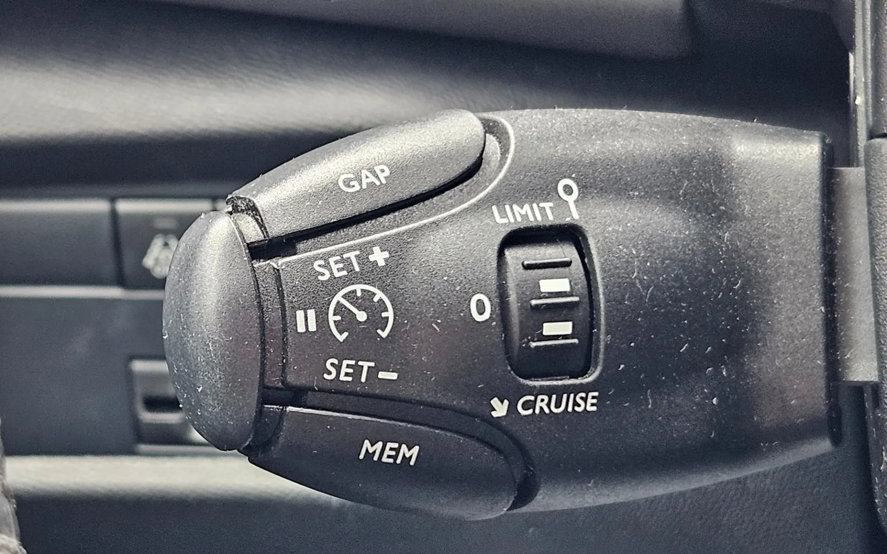 Zunanja slika - Citroën C5 - Hybrid 225 S&S Shine Avt.CERTIFIKAT, MAX OPREMA - 16