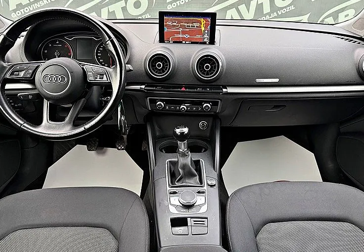 Zunanja slika - Audi A3 - 1.6 TDI 85 kW+5VRAT+ALU19+TEMPOMAT+NAVI+BIXENON - 9