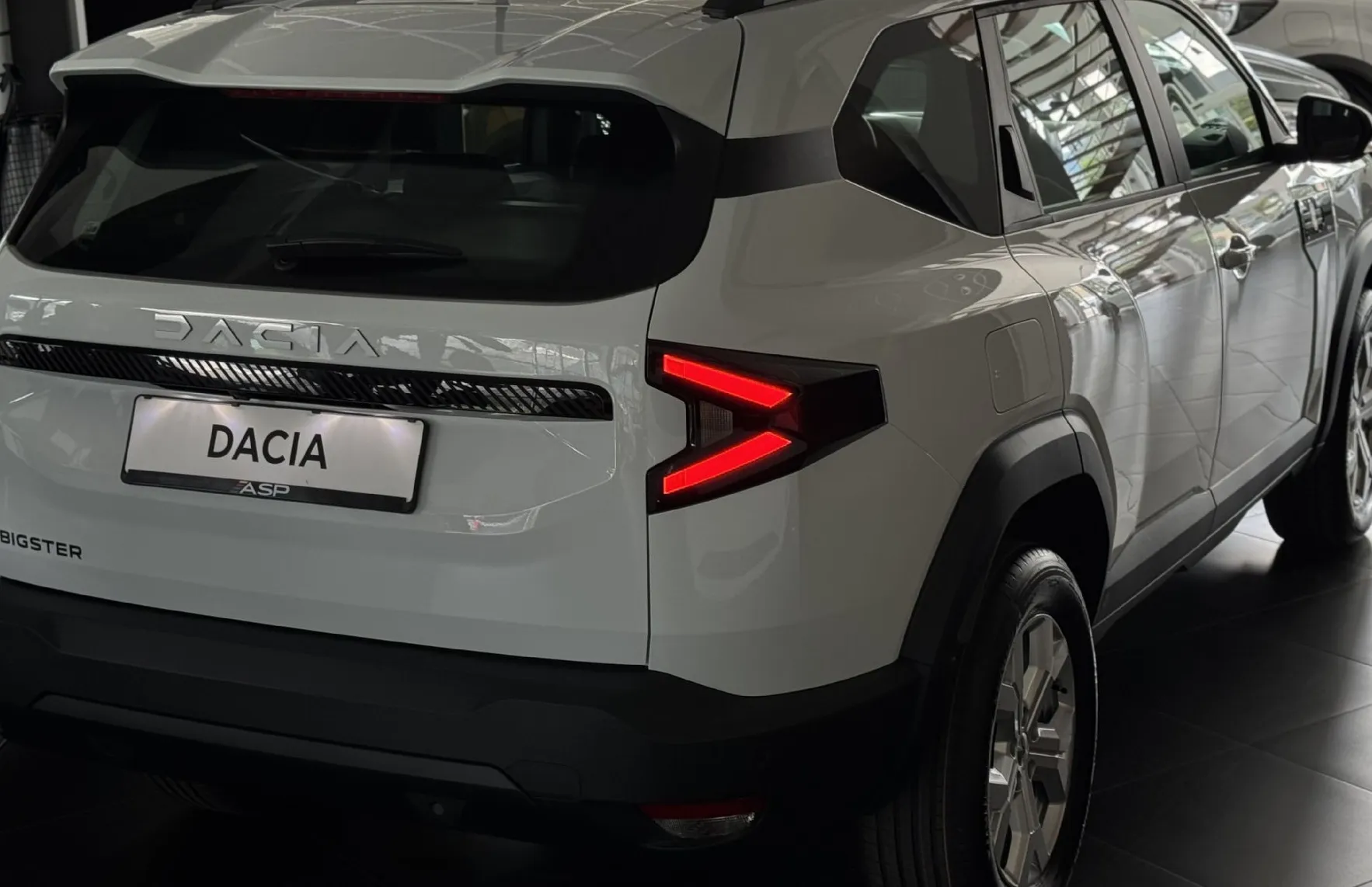Zunanja slika - Dacia Bigster - mild hybrid 140 Essential - 1