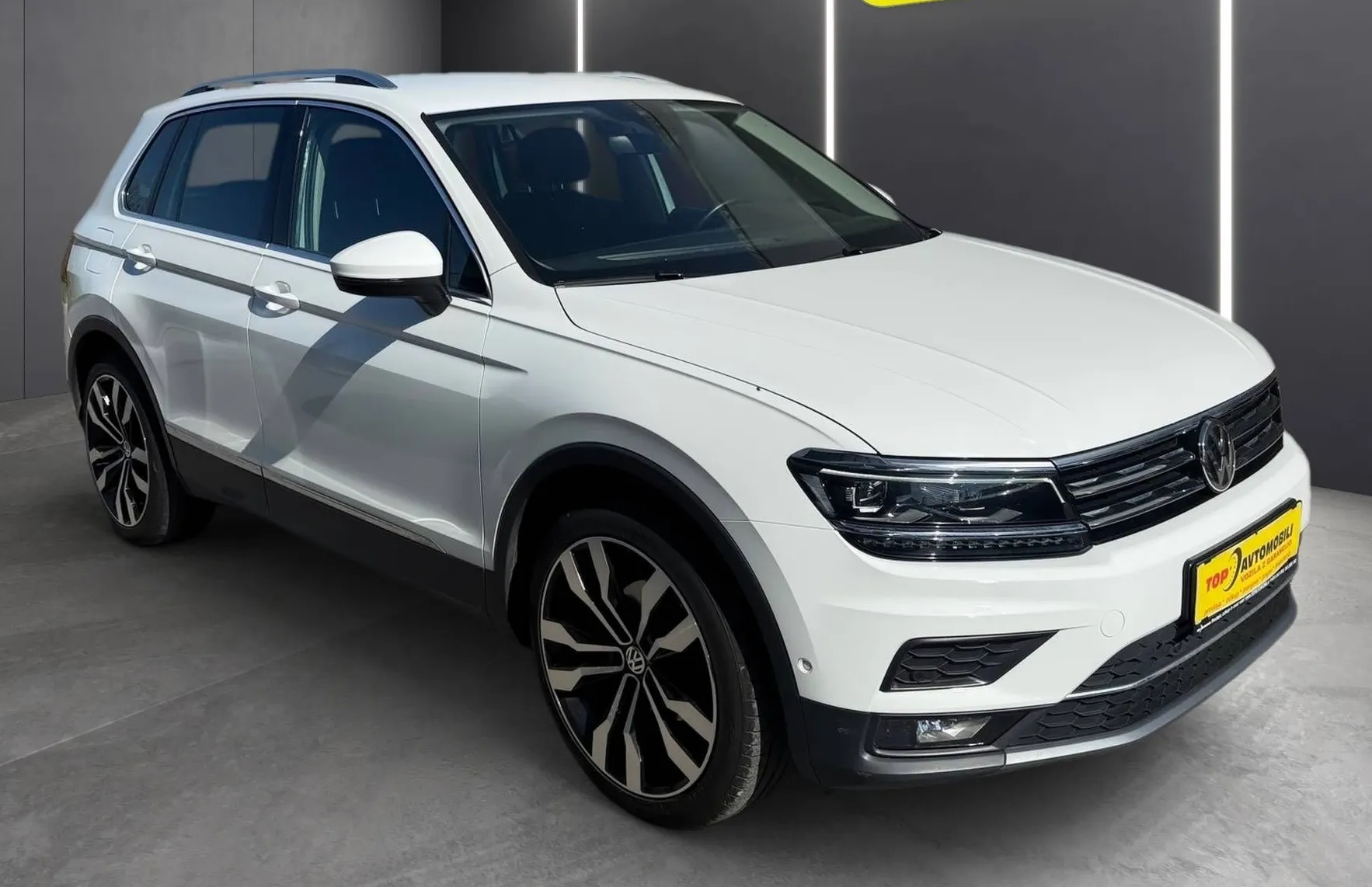 Zunanja slika - VW Tiguan - 2.0 TDI FULL LED VIRTUAL NAVI KAMERA PDC TOP... - 10