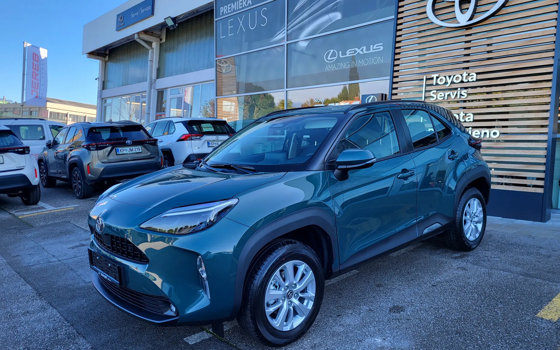 Zunanja slika - Toyota Yaris Cross - 1.5 HEV C-OOL - 8