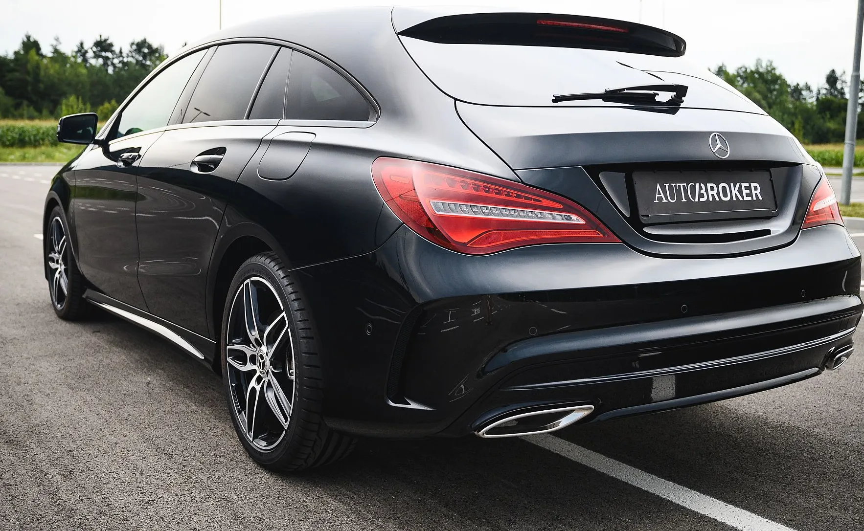 Zunanja slika - Mercedes-Benz CLA-Razred - CLA Shooting Brake CLA 220 d 4M SB Avt. AMG LINE LED ZALOGA - 7