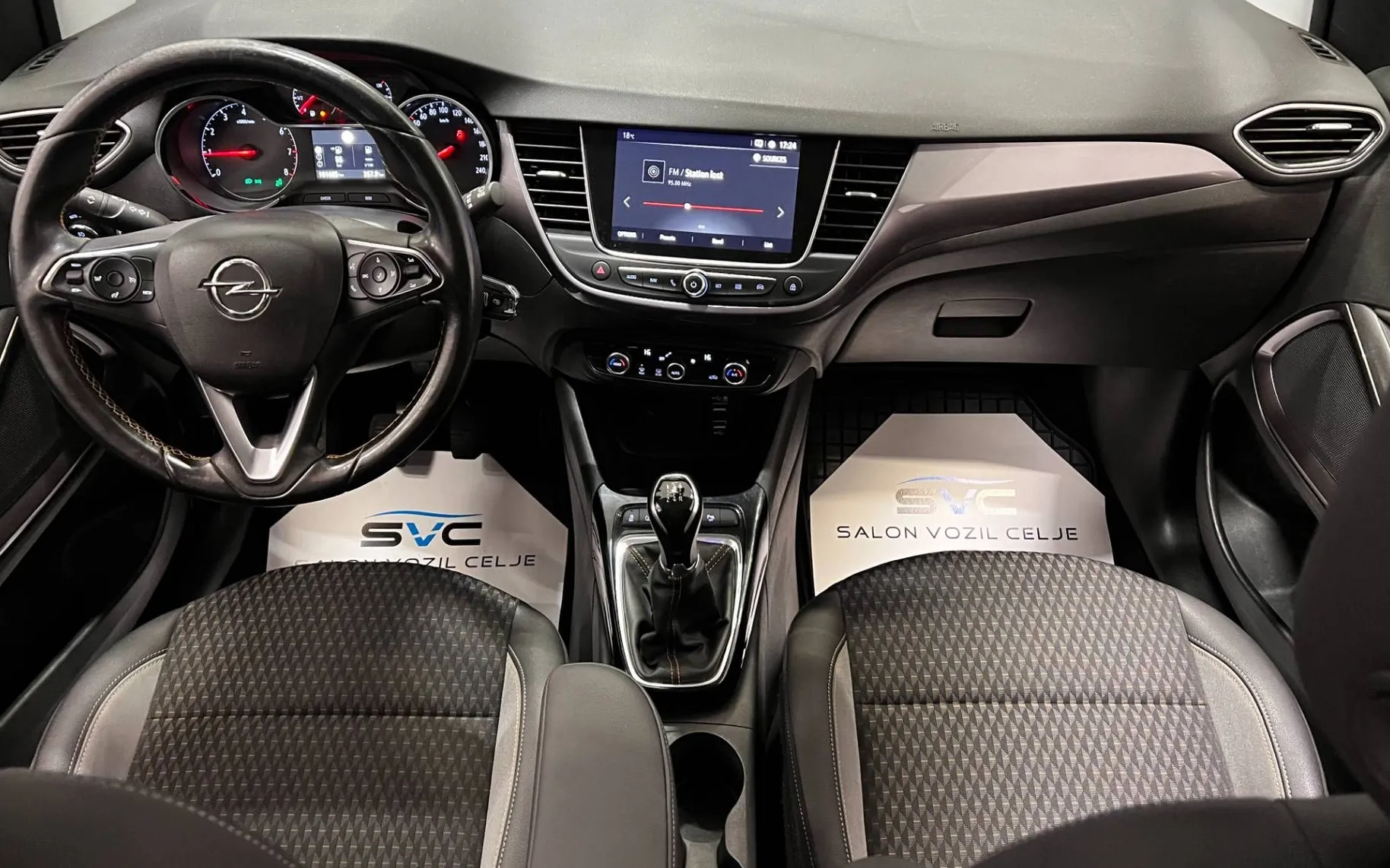 Zunanja slika - Opel Crossland X - 1.2 TURBO-110KM-LED-MRTVI-KOT-KAM-HEAD-UP-ASSIST.. - 10