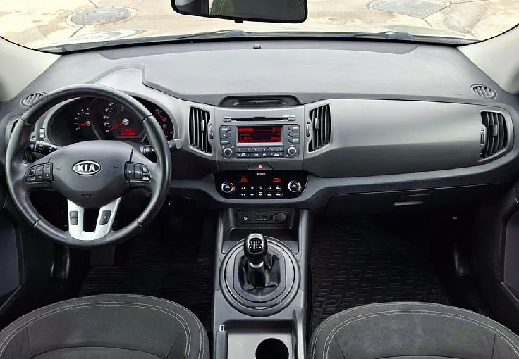Zunanja slika - KIA Sportage - 2.0 CRDi AWD LX Urban SLOVENSKO POREKLO - 8