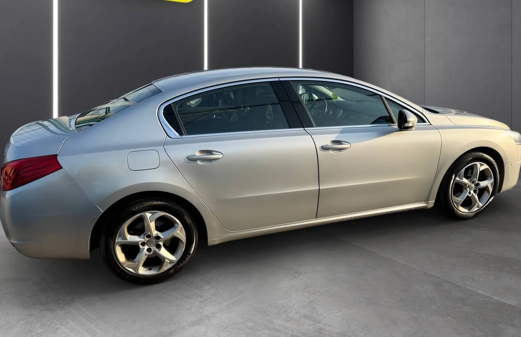 Zunanja slika - Peugeot 508 - 1.6i MOŽNOST FINANCIRANJA BREZ POLOGA SLO TOP - 7