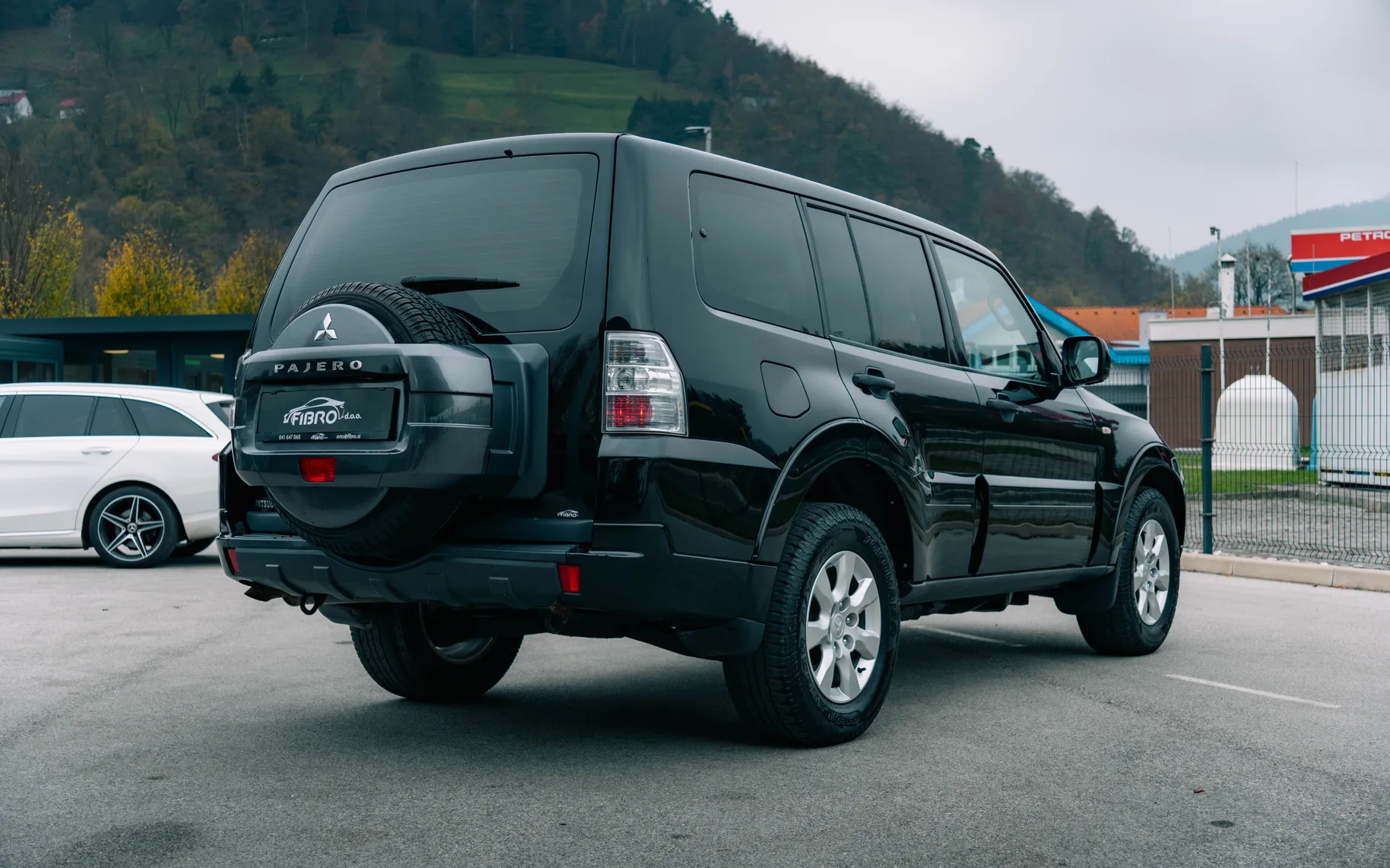 Zunanja slika - Mitsubishi Pajero - 3.2 - 4