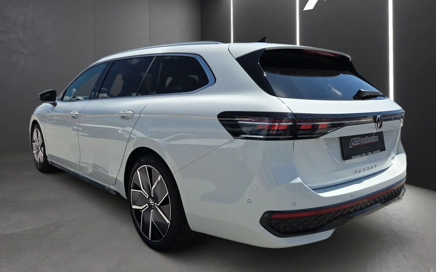 Zunanja slika - Volkswagen Passat Variant - 1.5 eTSI BMT 4Joy DSG  akcija tedna - 4