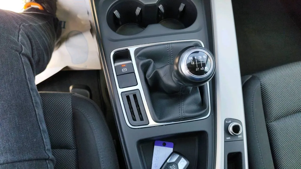Notranja slika - Audi A4 - 2.0 TFSI - 14