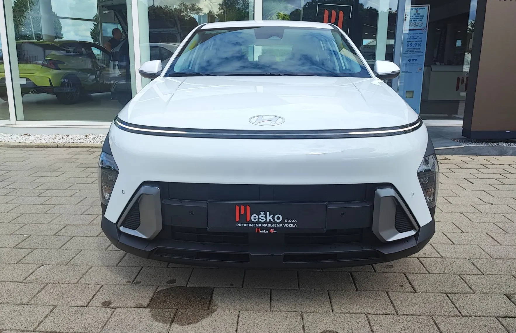 Zunanja slika - Hyundai Kona - 1.6 GDI   hibrid Style WINTER DCT - 2