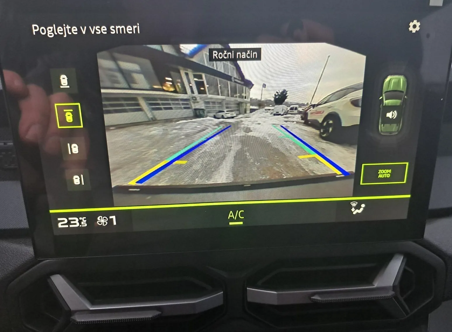 Zunanja slika - Dacia Duster - mild hybrid 130 4x4 Journey - 15