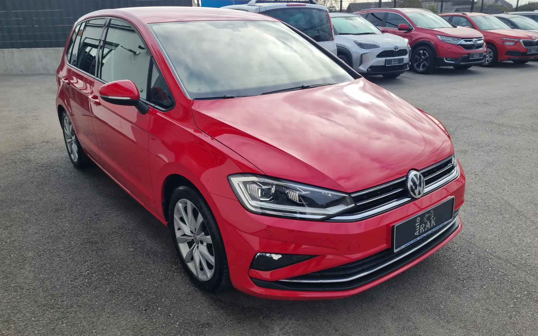 Zunanja slika - Volkswagen Golf - 1.5 TSI  Comfortline DSG 94681 KM. KOT NON - 3