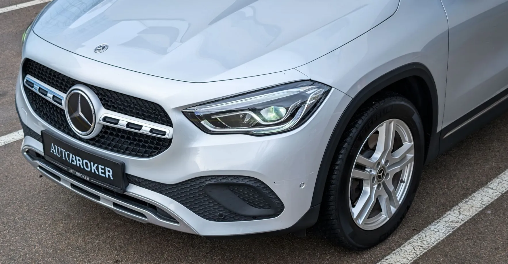 Zunanja slika - Mercedes-Benz GLA-Razred - GLA 220d 4M LED Ambient. Kamera Aktiv. tempomat - 18