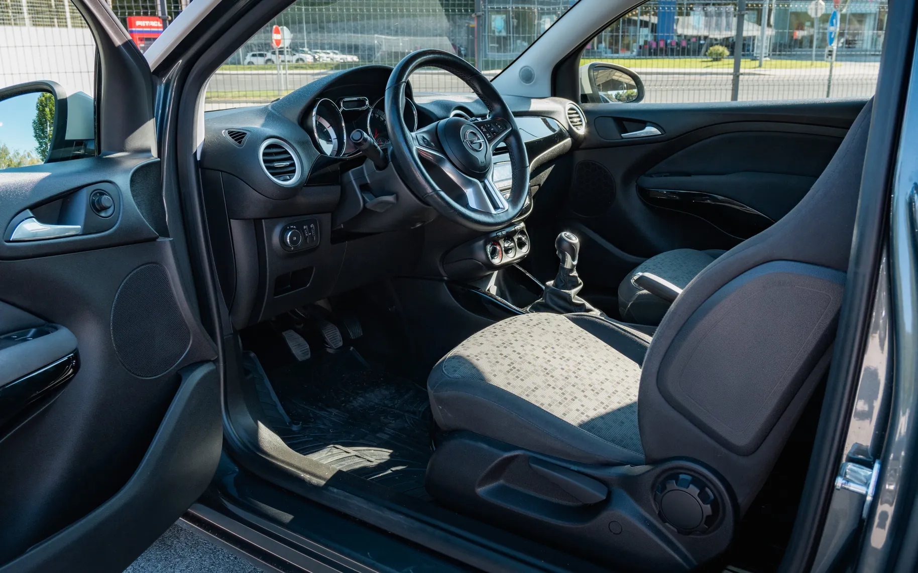 Notranja slika - Opel Adam - 1,4 Jam - 8