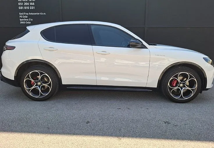 Zunanja slika - Alfa Romeo Stelvio - Q4 2.2 Multijet 210 Veloce Avt. - 5