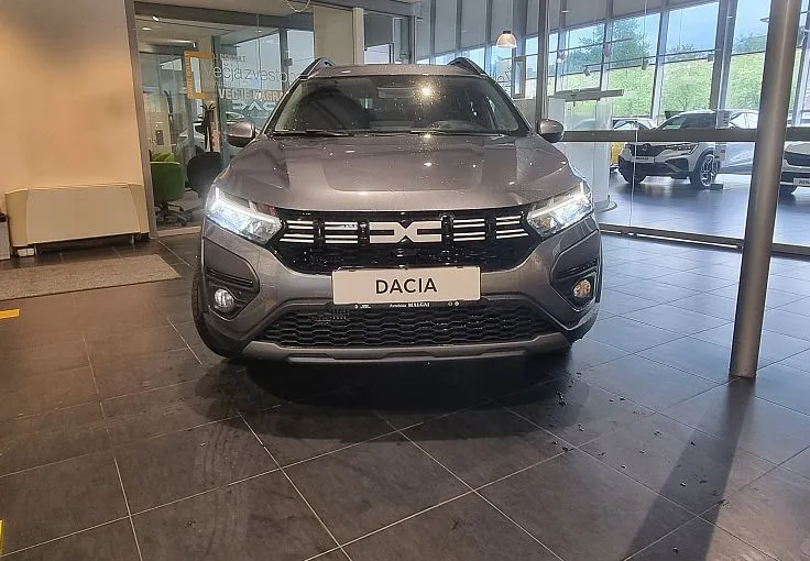 Zunanja slika - Dacia Jogger - Expression 1.0 TCe110 +paket Varnost + My Revision - 5
