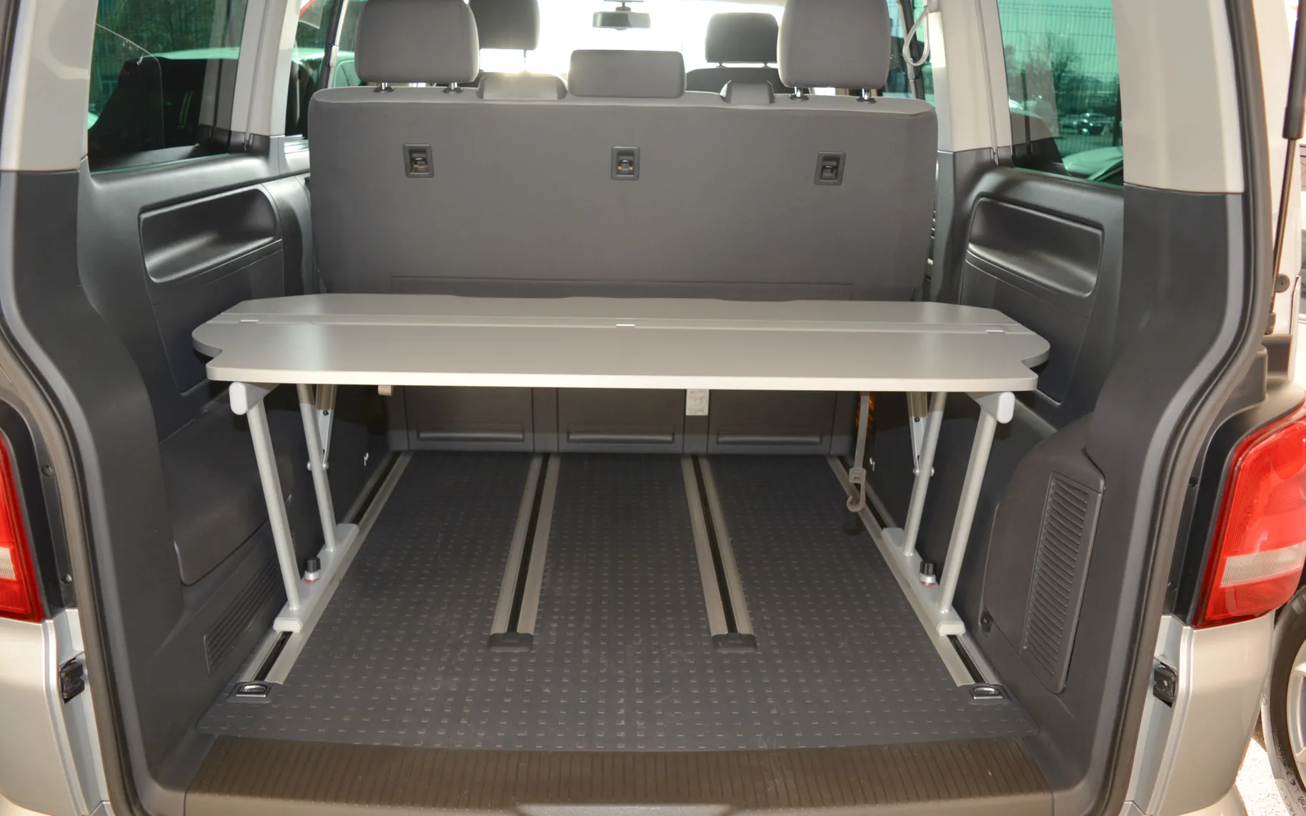 Zunanja slika - Volkswagen California - T5.1 Beach DSG-KLJUKA-WEBASTO - 19