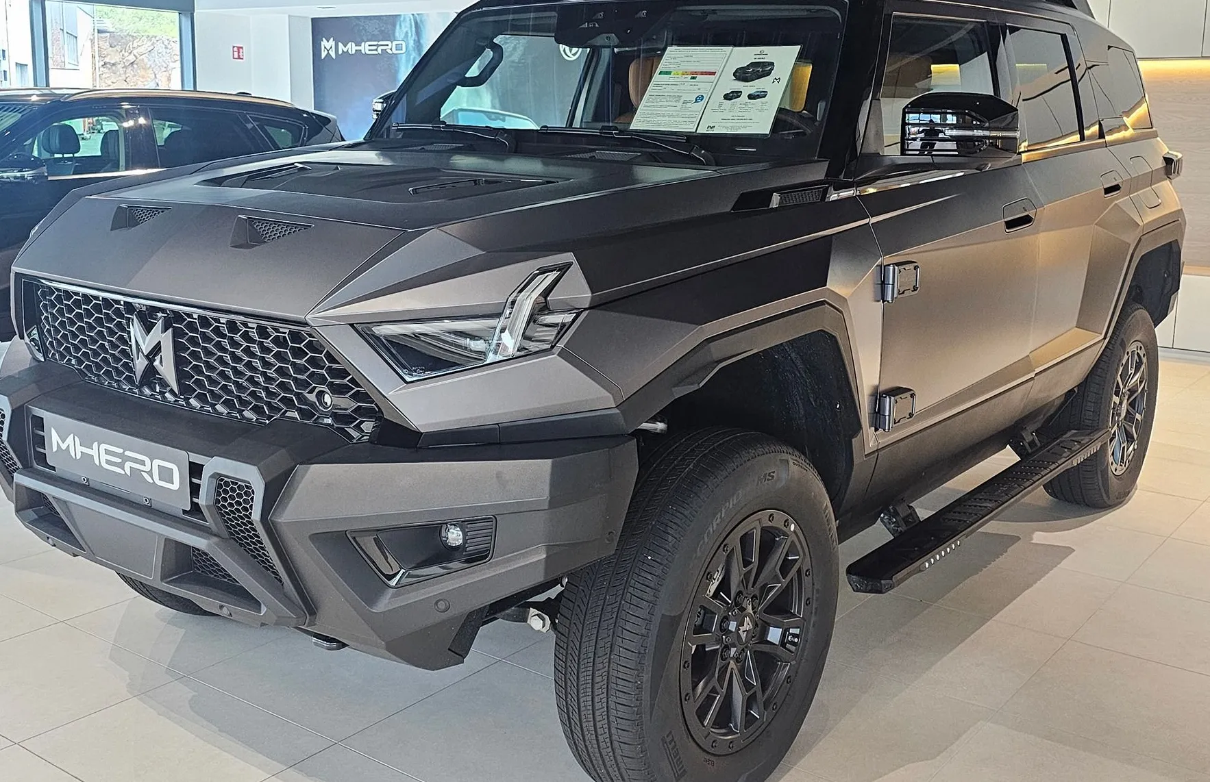 Zunanja slika - Dongfeng MHERO - M-Hero 142.7kWh 800kW 4x4 + HUD + RADAR + 360 KAMERA + - 7