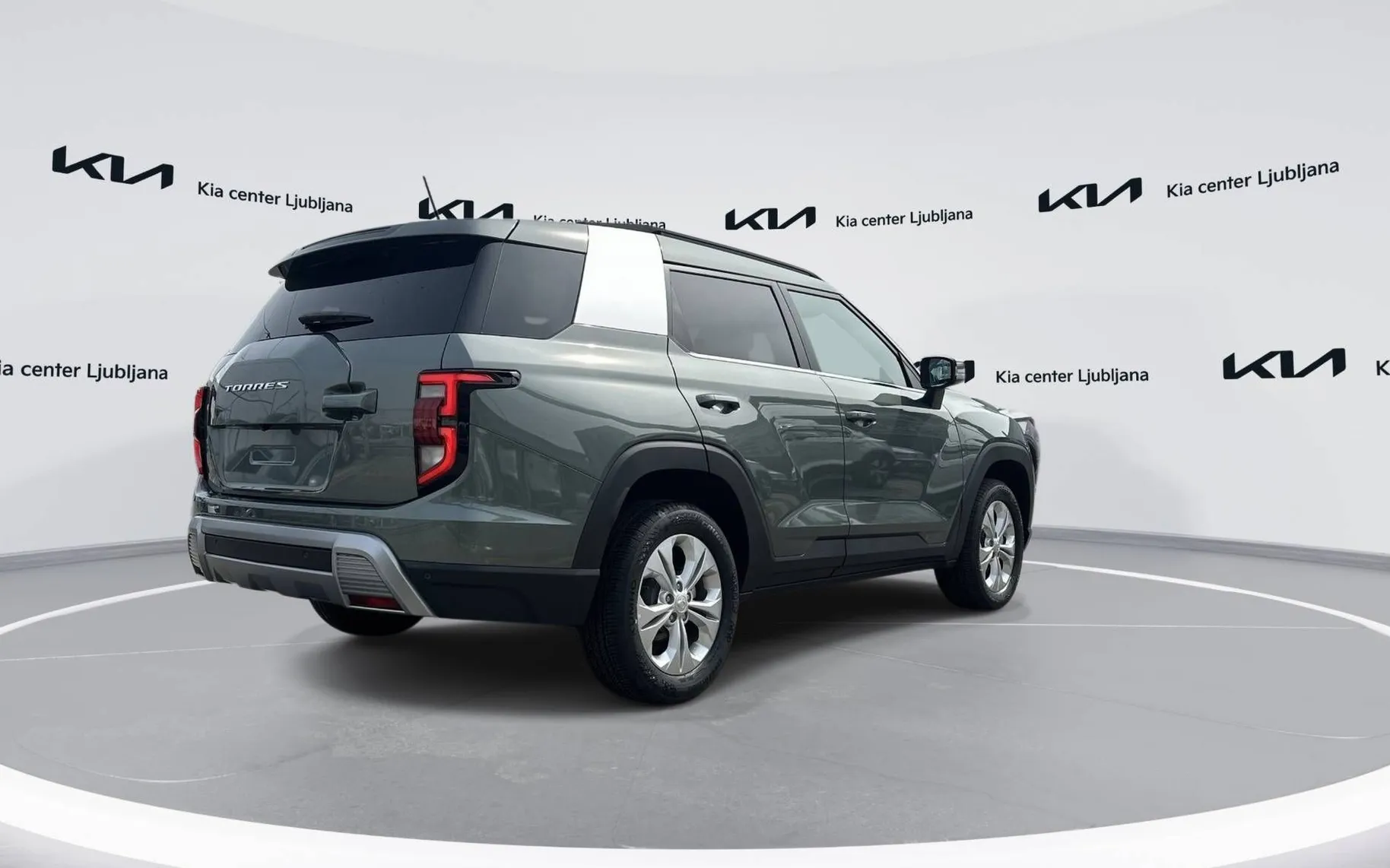 Zunanja slika - KG Mobility Torres - 1.5 T-GDi Special 4x2 M T - 5