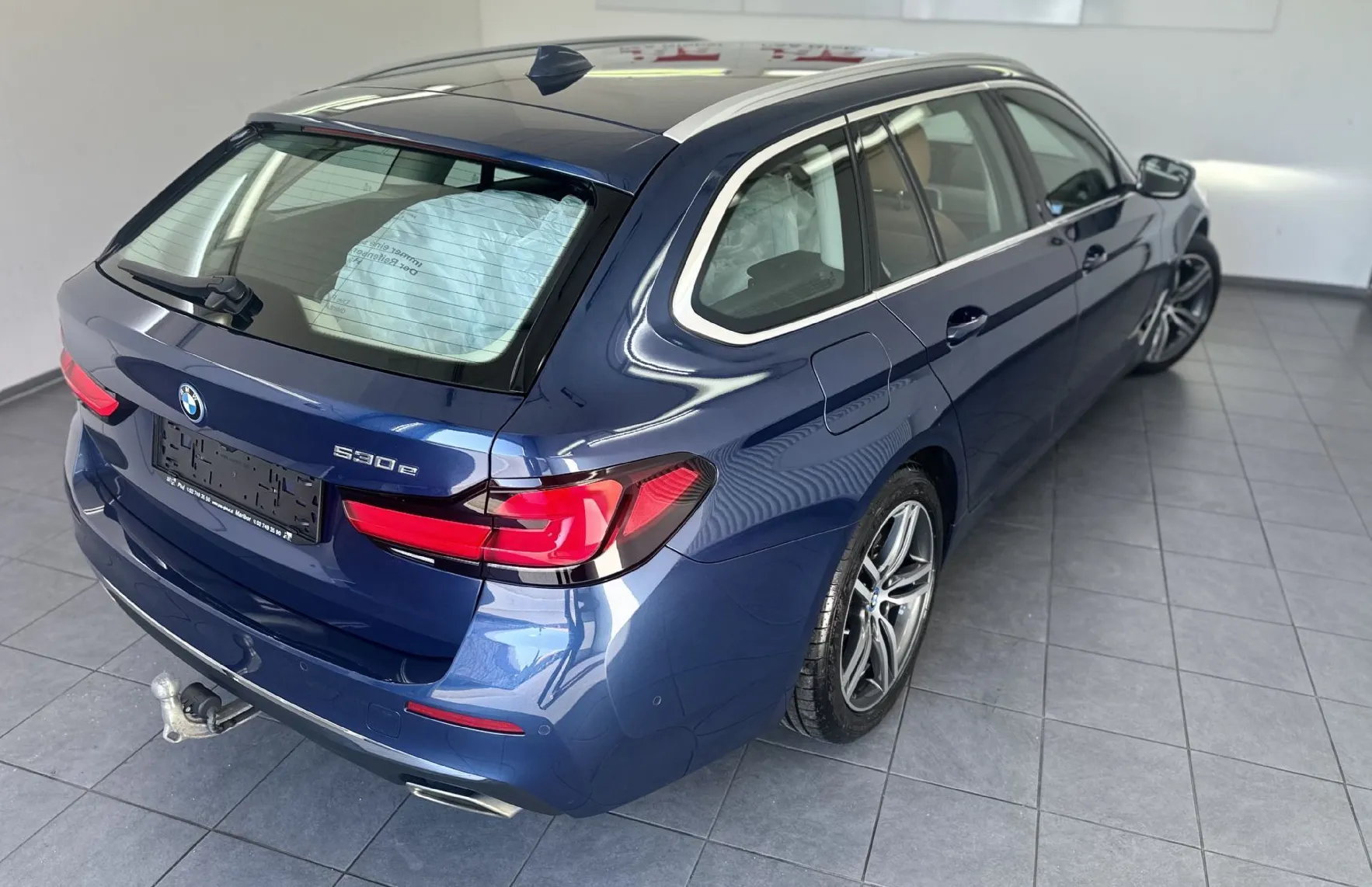 Zunanja slika - BMW Serija 5 - Touring: 530 e Luxury Line 2.0 215KW.NEMŠKI+4ALU.KAMERA. - 15