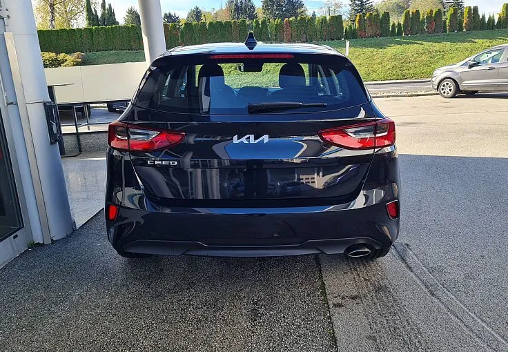 Zunanja slika - KIA Ceed - 1.0 T-GDi EX Champion+ 74 kW - 6