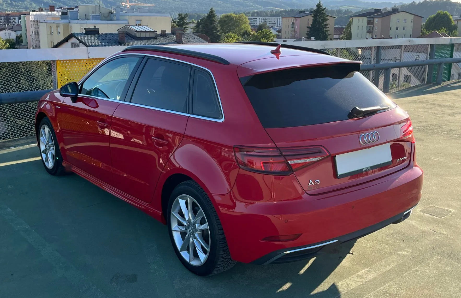 Zunanja slika - Audi A3 - Sportback 1.4 TFSI S tronic  ACC.LED.NAVI.VZR KAM - 7