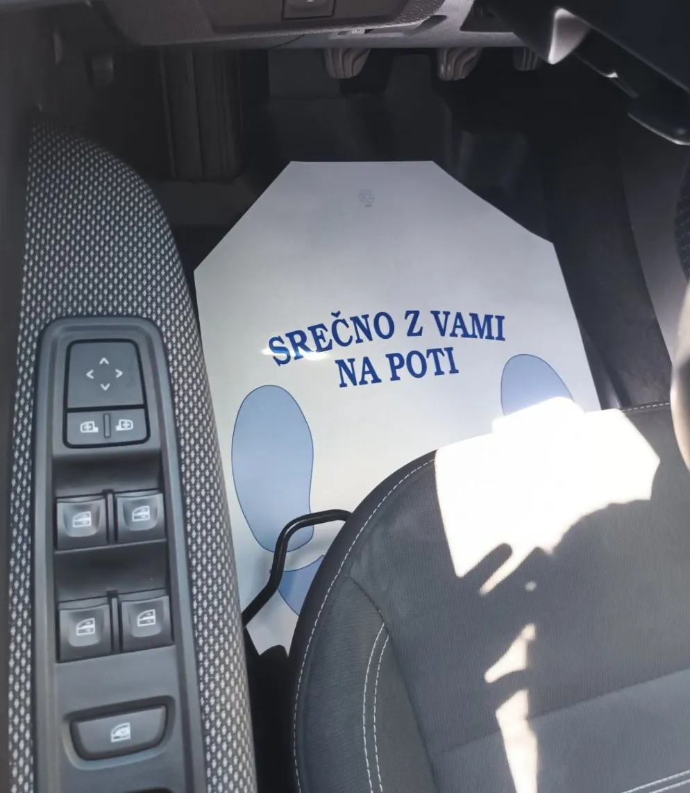 Zunanja slika - Dacia Sandero - 1.0 TCe 90 NAVI.TEMPOMAT.PDC - 15
