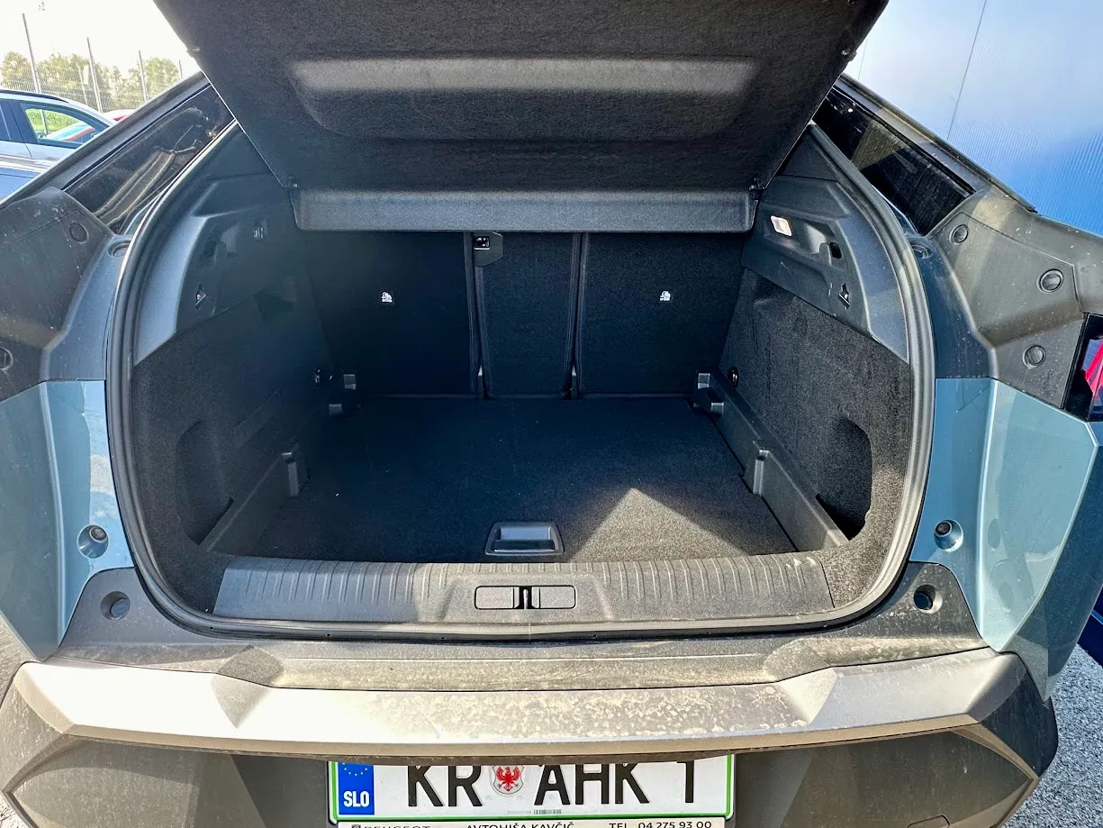 Zunanja slika - Peugeot 3008 - GT 1.2 PURETECH 136 HIBRID e-DCT - 9