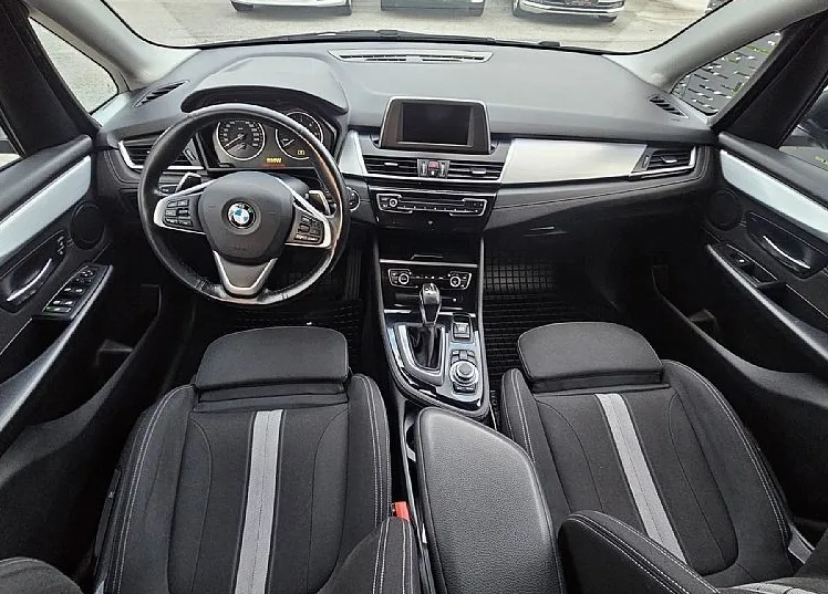 Zunanja slika - BMW Serija 2 - Active Tourer: 220d Sport Line- Le 165.000km- AUT.-ŠPORT - 16