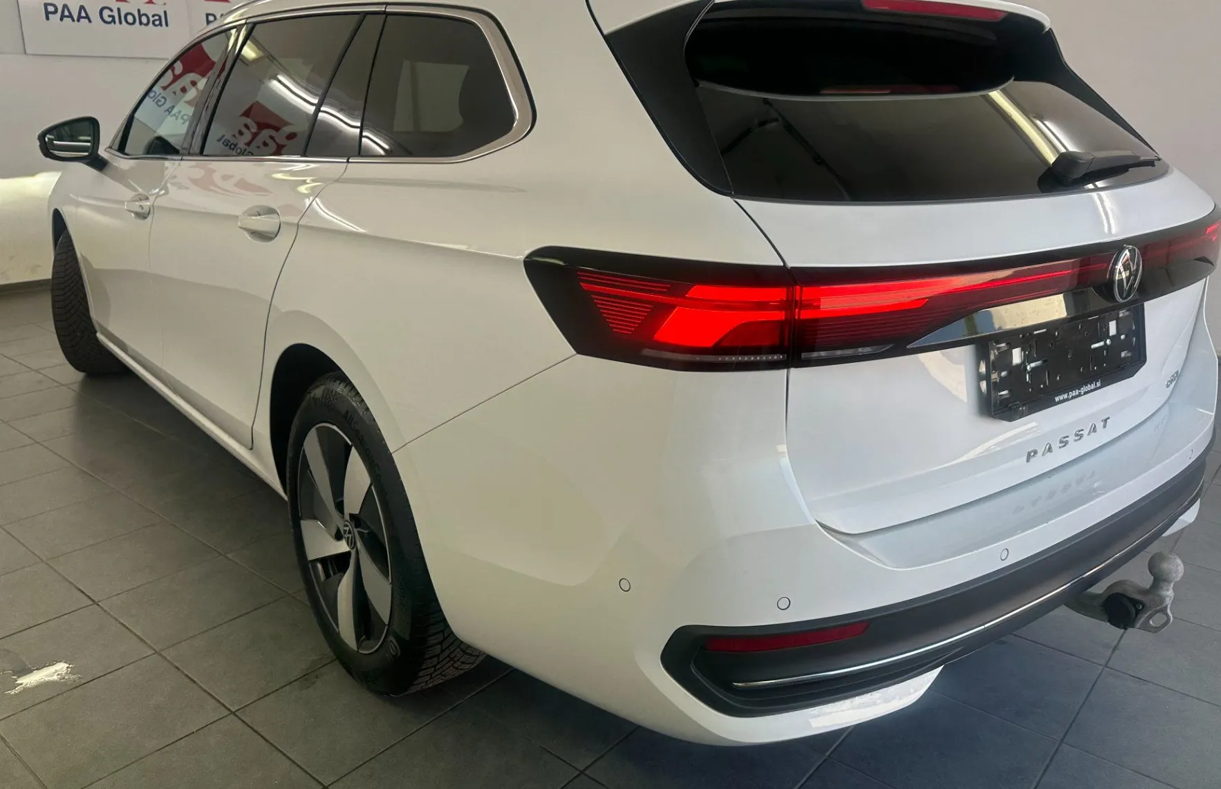 Zunanja slika - Volkswagen Passat - Variant Volkswagen  Variant 1.5 eTSI Business DSG.NE - 5