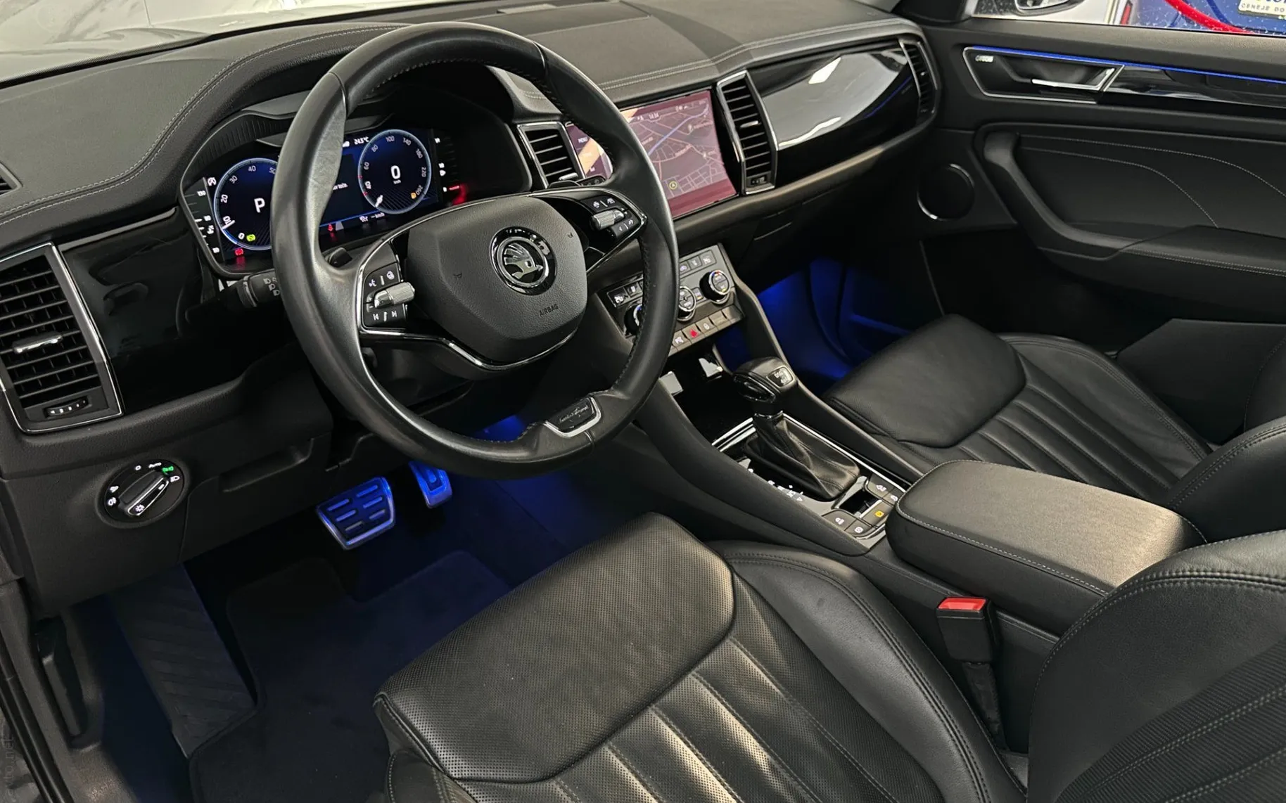 Notranja slika - Škoda Kodiaq - 2.0 TSI 4x4|LK|Pano|ACC|360K|Hlaj|Memory|Canton| - 7
