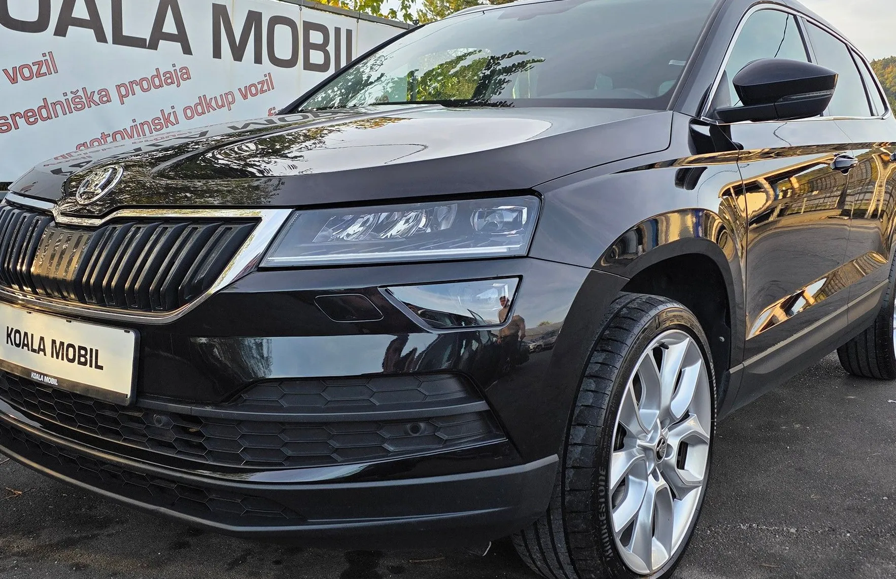 Zunanja slika - Škoda Karoq - 1.0 TSI SPORT LED-KAMERA-NAVI-GRETJE SŽ-1.LASTNIK - 20