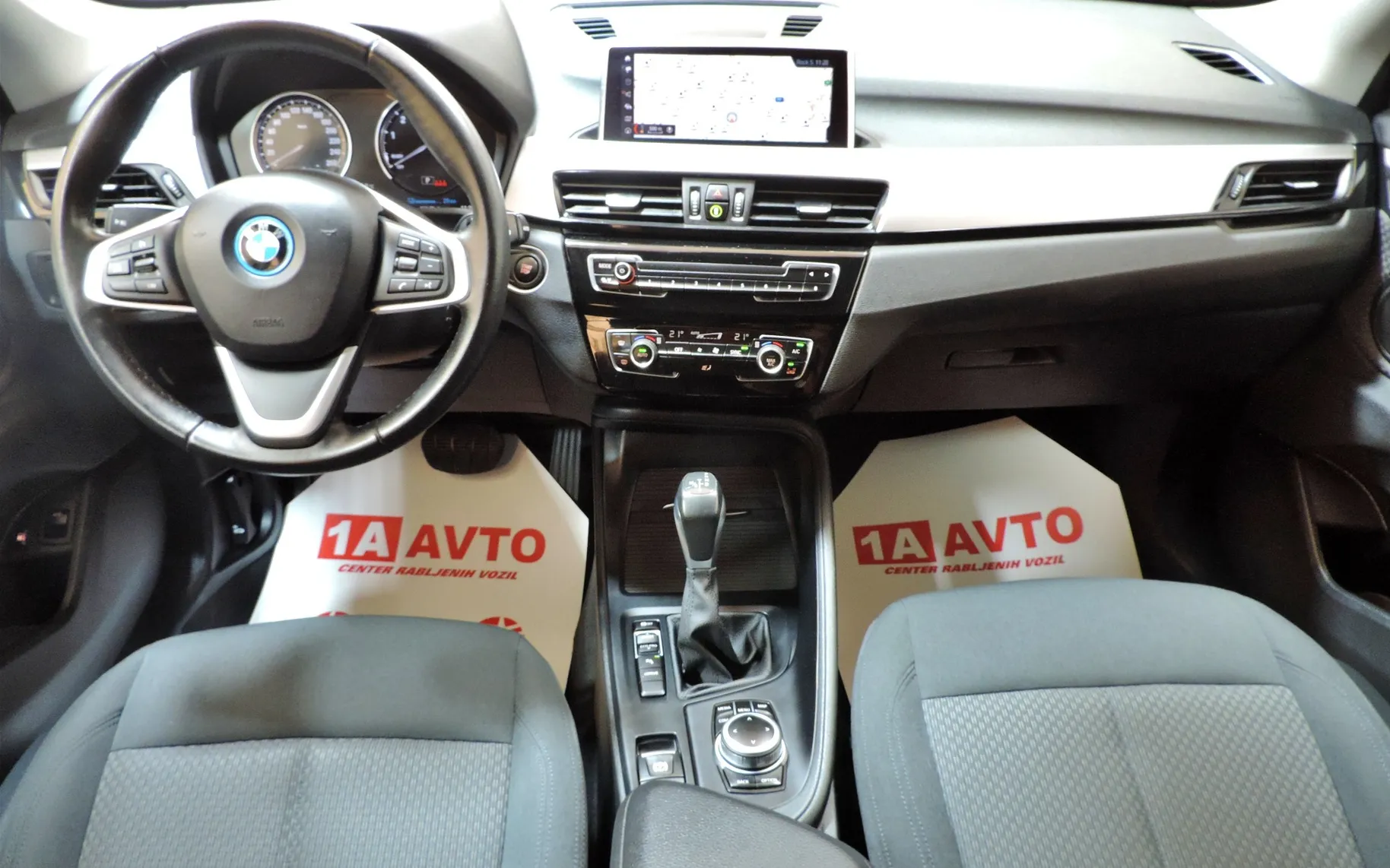Zunanja slika - BMW X1 - xDrive25e Avt. KAMERA-LED-NAVI PRIKLJUČNI HYBRID - 13
