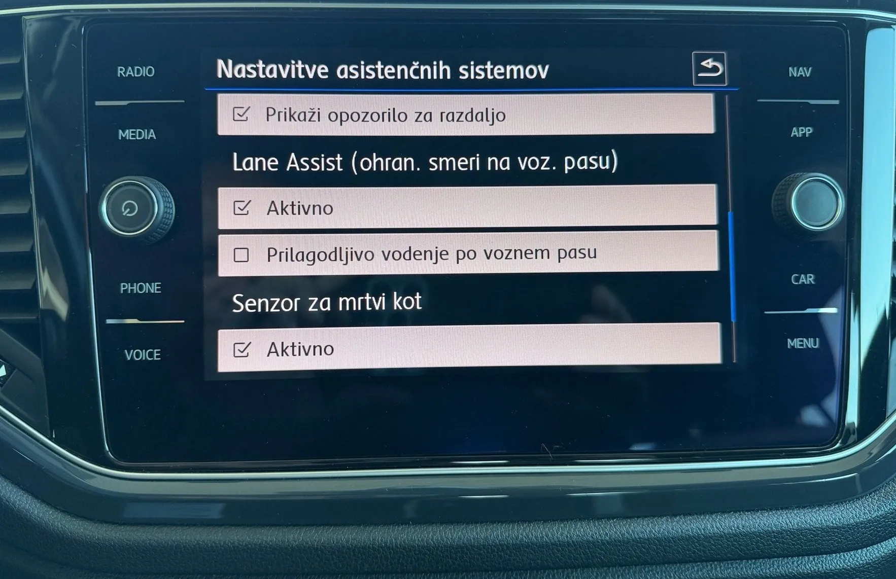 Zunanja slika - VW T-Roc - 4motion 2.0 TDI BMT Sport - 16
