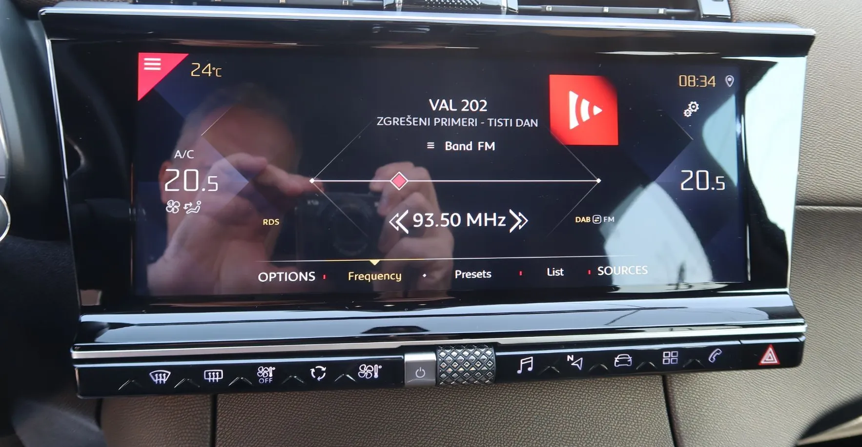 Zunanja slika - DS DS 7 Crossback - BUSINESS BlueHDi 130 S S EAT8 ALU NAVI PDC - 17