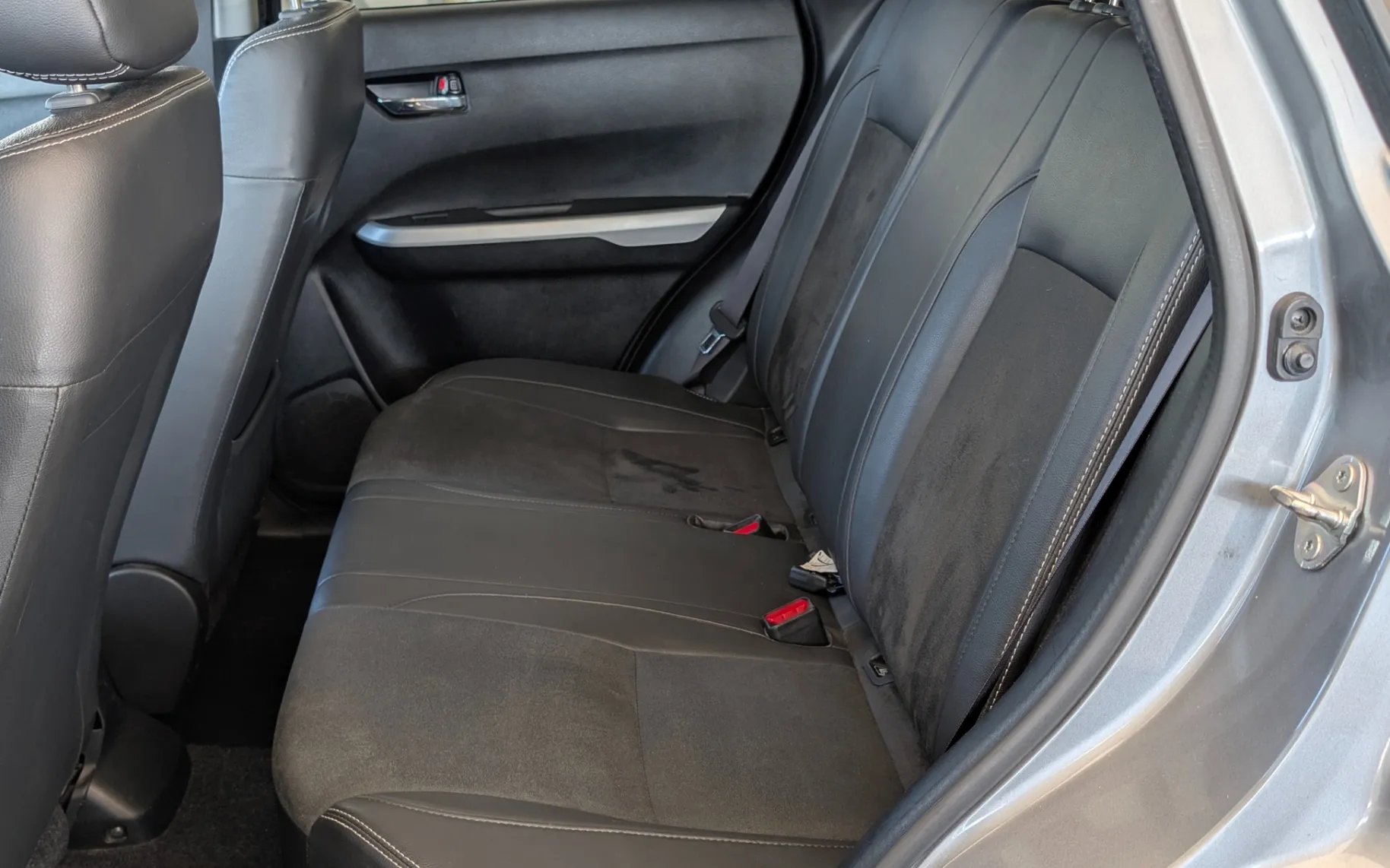 Zunanja slika - Suzuki Vitara - 1,6 DDiS Elegance - 6