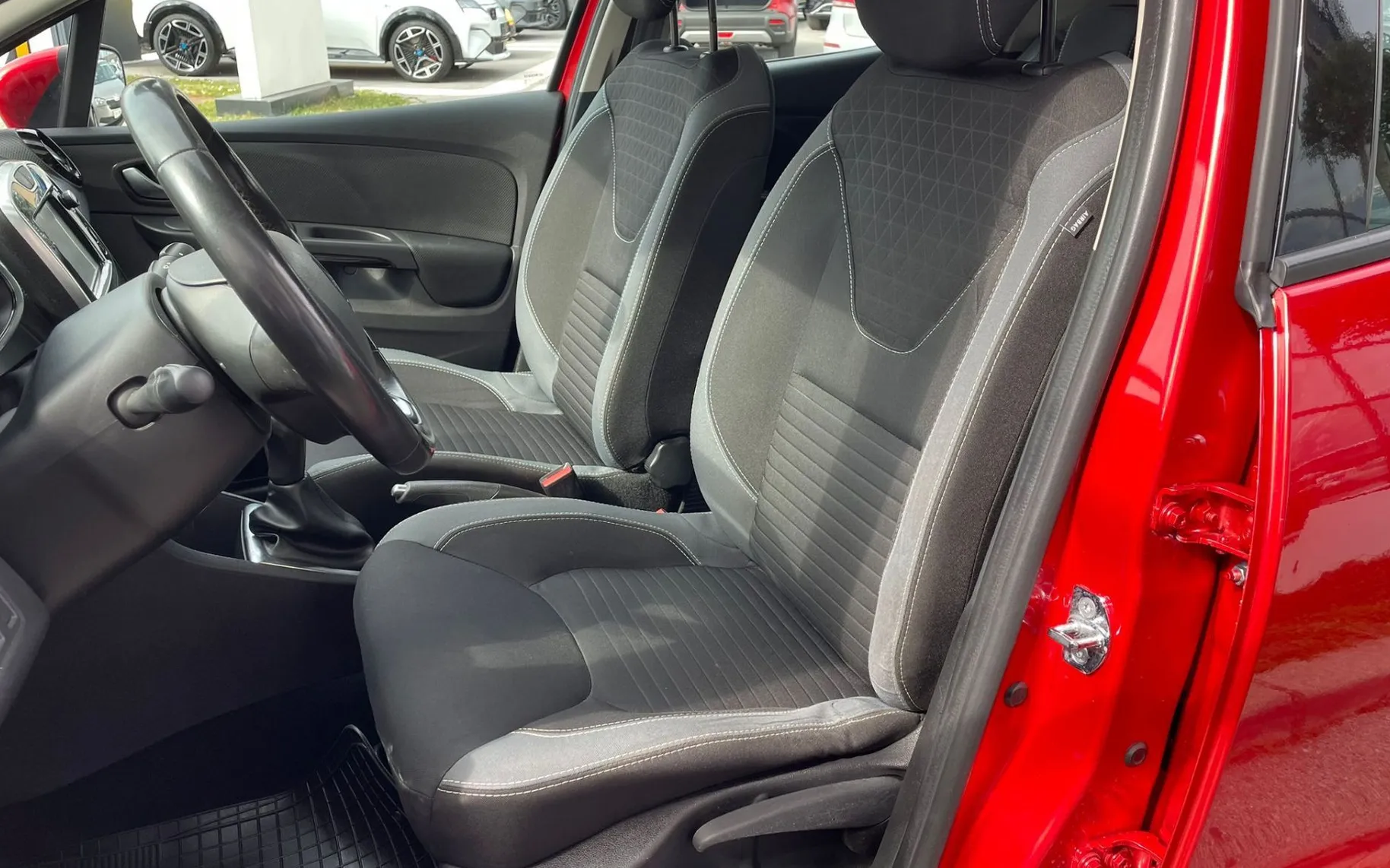 Zunanja slika - Renault Clio - Dynamique 1.2 16v 1.LASTNIK - 10